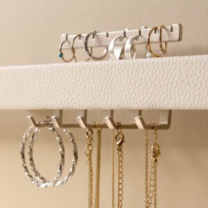 Symphony Jewelry Hook