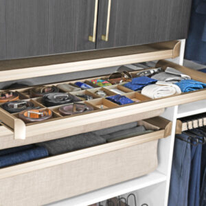 ENGAGE Jewelry Organizer