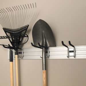TAGHardware_Track_GardenToolHook_application-1.jpg